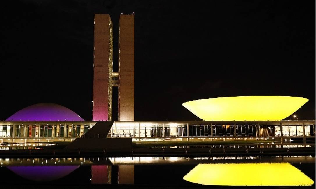 Congresso acumula projetos de lei para retomar o auxílio emergencial