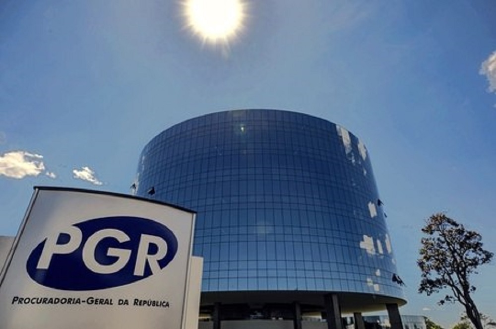 PGR pede inclusão de Bolsonaro em inquérito que apura atos de vandalismo em Brasília