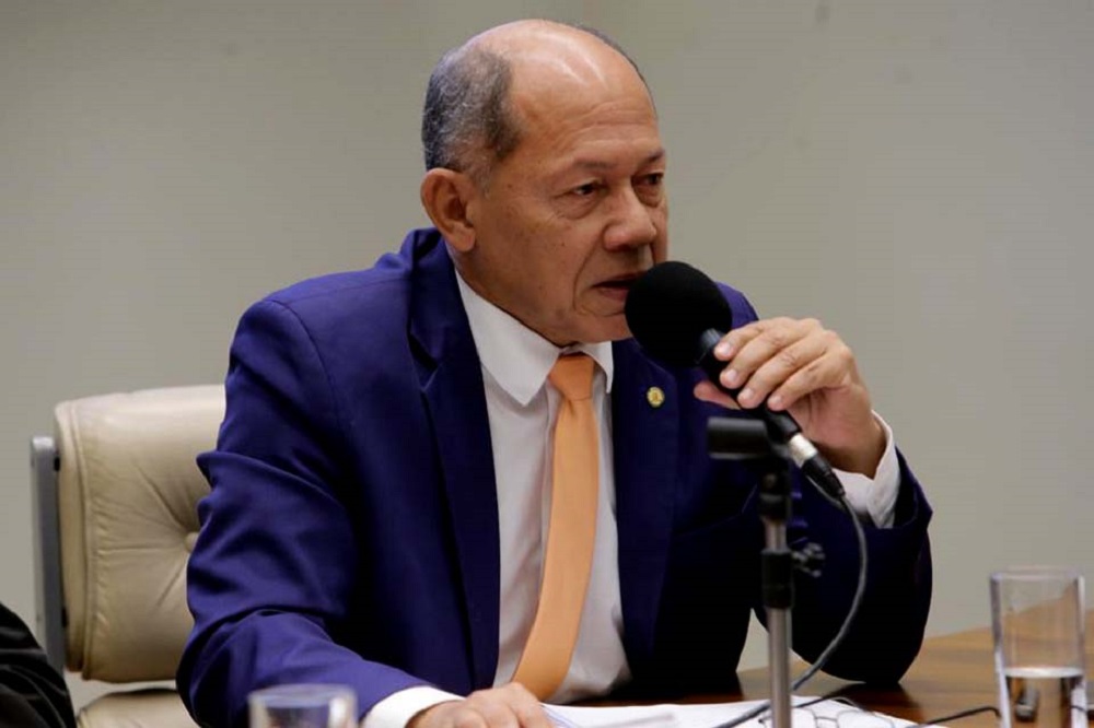 Deputado Coronel Chrisóstomo se reúne com representante do SINGEPERON para tratar do Plano de Cargos e Salários da categoria
