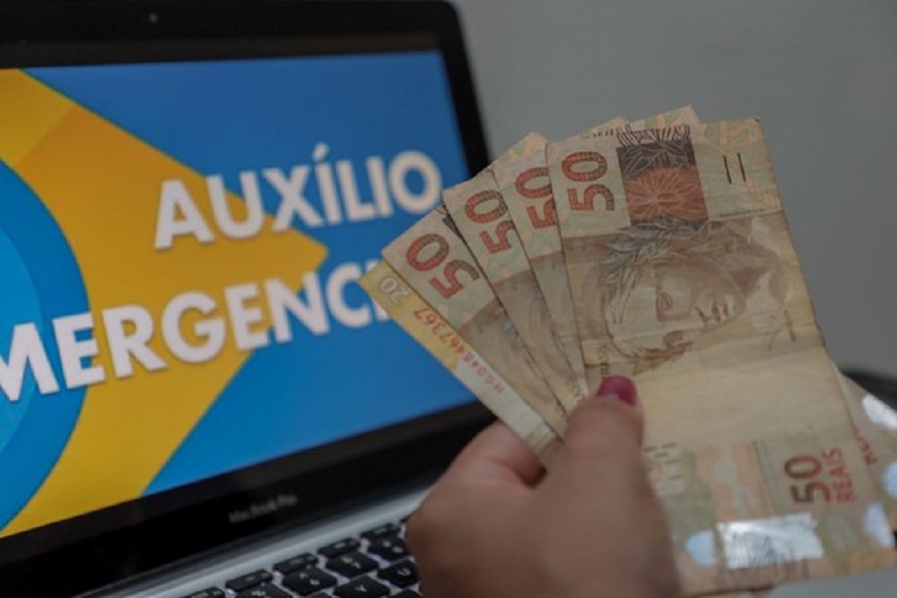 Caixa paga hoje auxílio emergencial a nascidos em maio