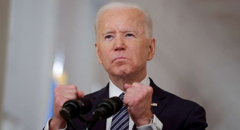 Biden anuncia vacina para todos os adultos a partir de 1º de maio