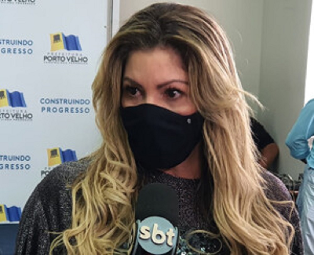 “Um olho no peixe e outro no gato” – Por Ivonete Gomes