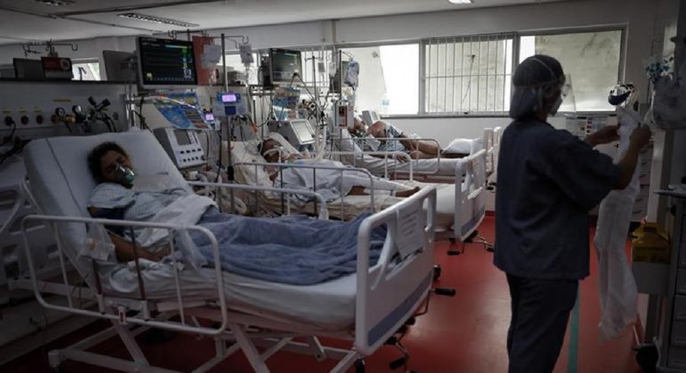 Brasil registra 2.378 mortes por covid-19 em 24h, 476.792 óbitos totais, 52.911 novos casos e 17.037.129 casos totais