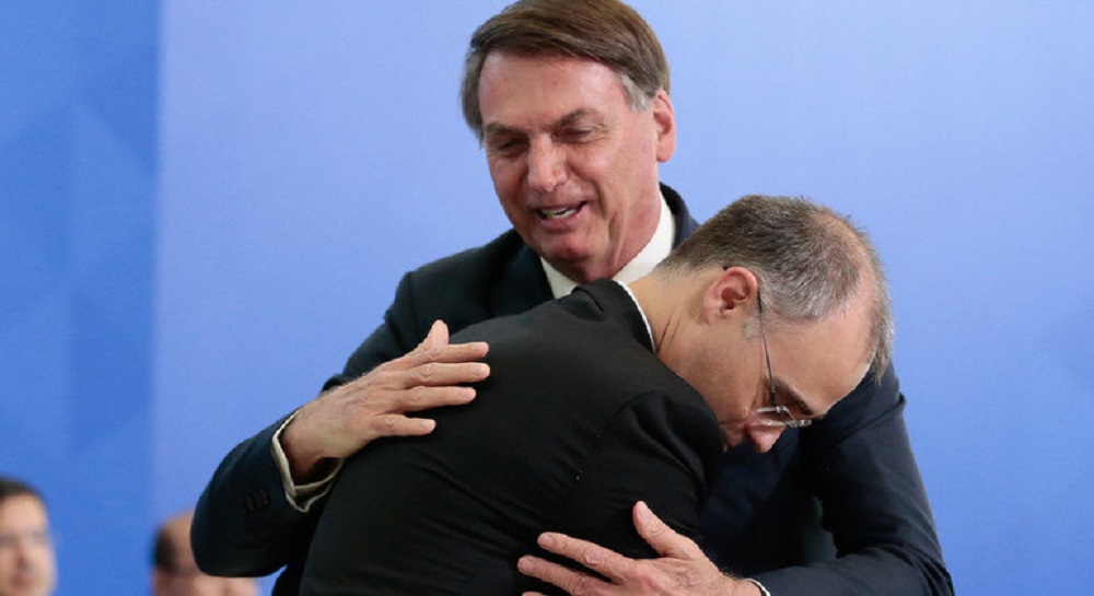 Jair Bolsonaro não pretende mudar indicação ao Supremo