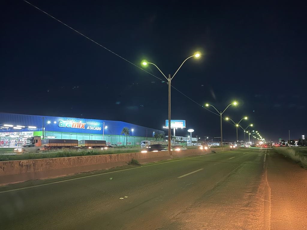 Iluminação pública em trecho da BR-364 é restabelecida pela Prefeitura de Porto Velho