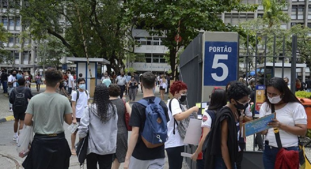 Polícia Federal investiga possível fraude durante prova do Enem