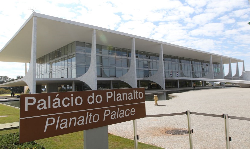 País corre risco de paralisação de serviços básicos