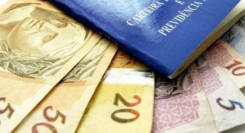 Pagamento do 13º salário pode injetar R$ 250 bilhões na economia do país