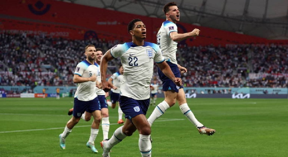 Primeira favorita da Copa a estrear, Inglaterra goleia o Irã por 6 a 2