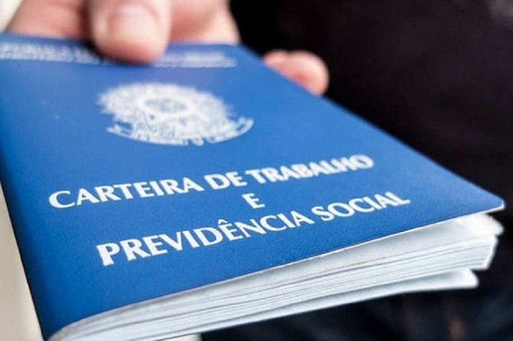 Primeira parcela do 13ª deve ser paga nesta quarta