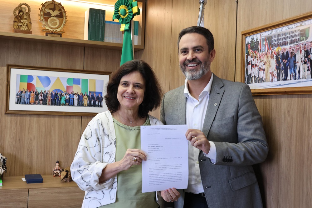 Prefeito eleito Léo Moraes se reúne com ministra em Brasília para garantir recursos para a Saúde