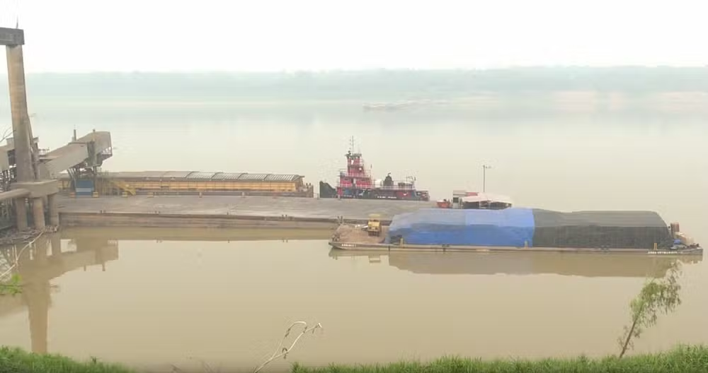 Porto de Porto Velho volta a funcionar depois de dois meses fechado por conta da seca do rio Madeira
