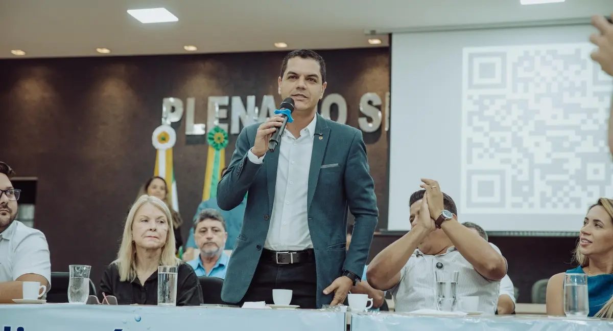 Deputado Cássio Gois reafirma oposição à privatização do Saae durante audiência pública em Cacoal