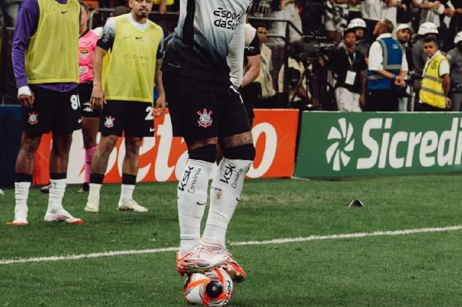 JOGADA DO MEMPHIS