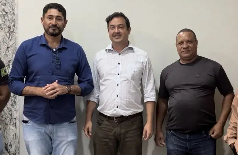 Vereador Márcio Pacele e moradores do Flamboyant avançam na luta pela UBS do bairro