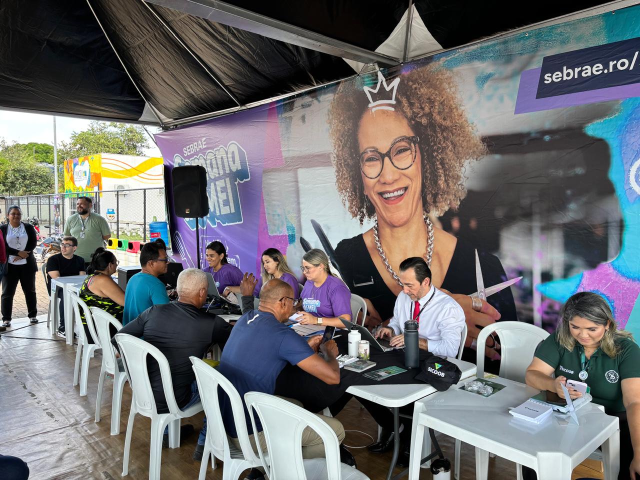 CAPITAL: Praça CEU recebe tenda da Semana do MEI para auxiliar micro e pequenos empreendedores