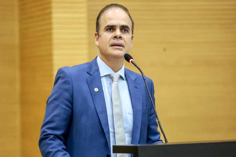 Deputado Alan Queiroz solicita auxílio emergencial para recuperação de estradas vicinais nos 52 municípios