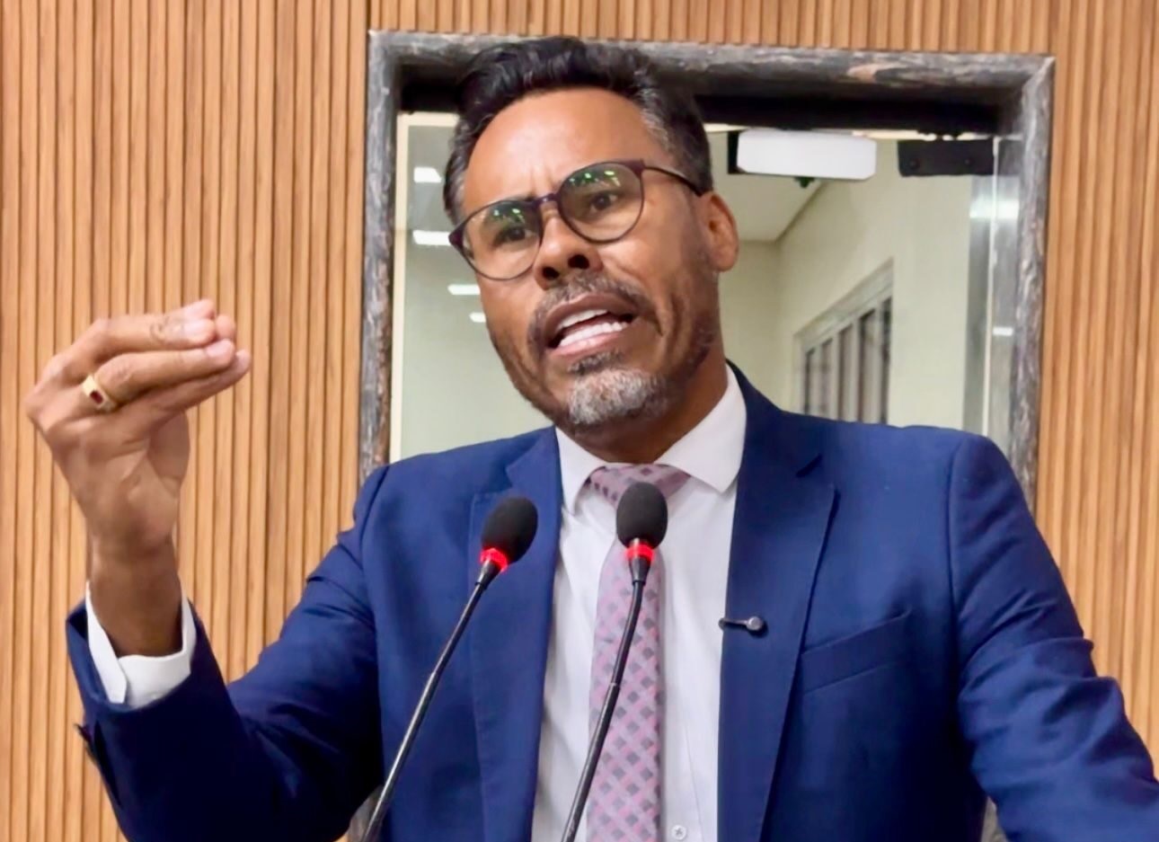 Fevereiro Roxo: Vereador Dr. Santana incentiva conscientização sobre doenças crônicas