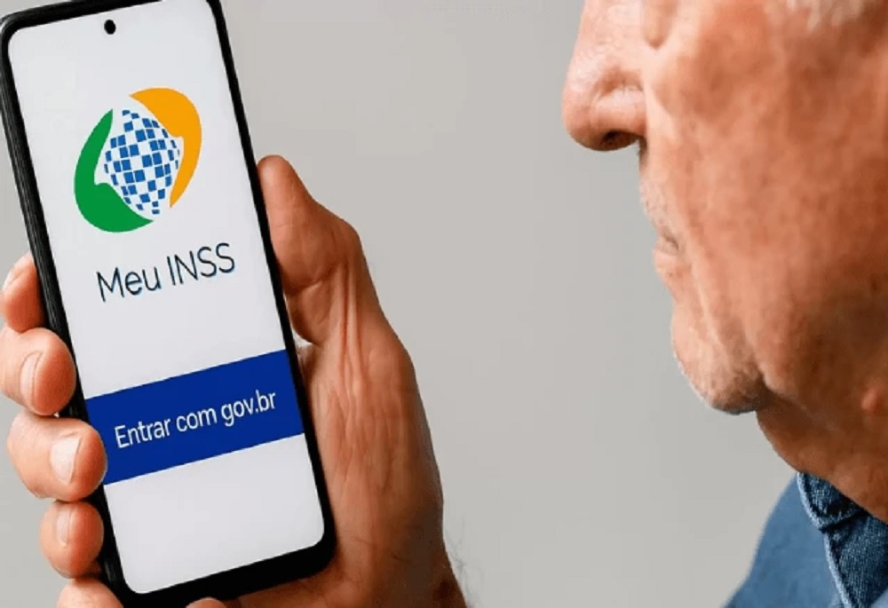 Governo estende prazo para que beneficiários de programas sociais sem biometria façam nova identidade