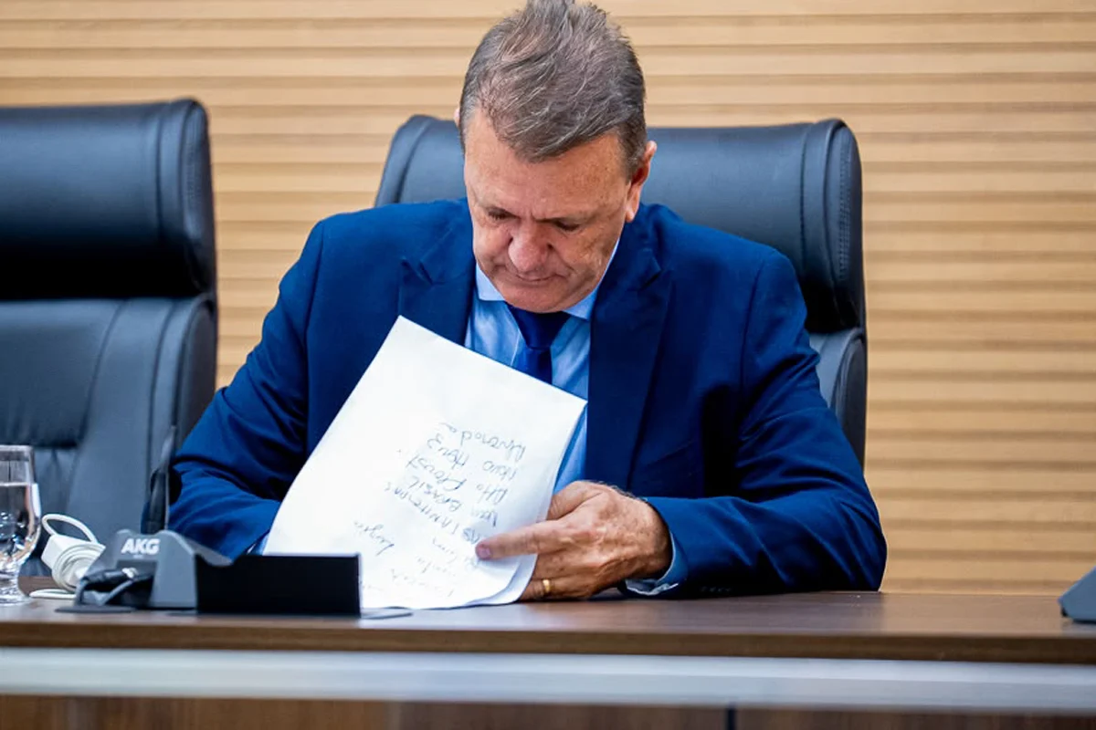 Deputado Luizinho Goebel destina R$ 250 mil para renovar mobiliário do Hospital Municipal de Nova Brasilândia